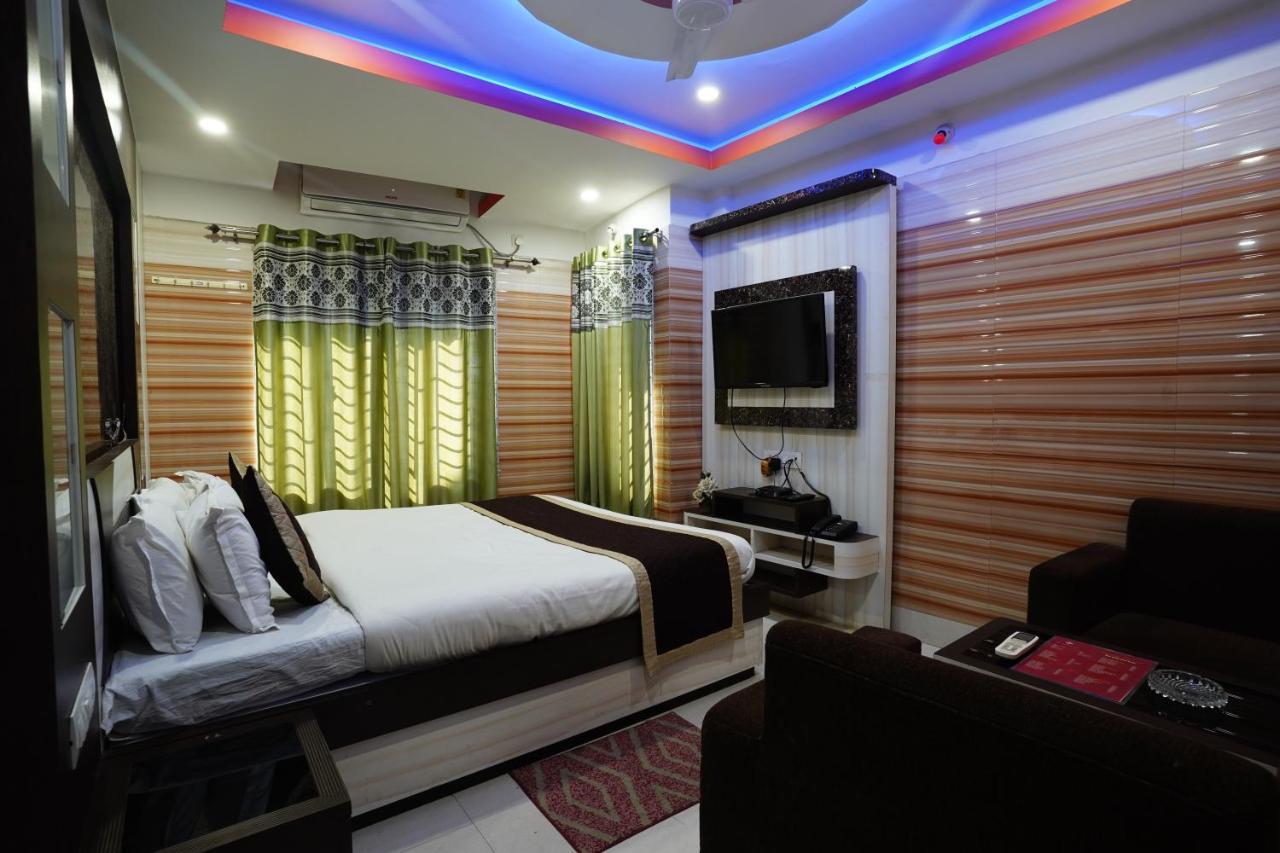 Tirupati Lodge Njp Siliguri Zewnętrze zdjęcie